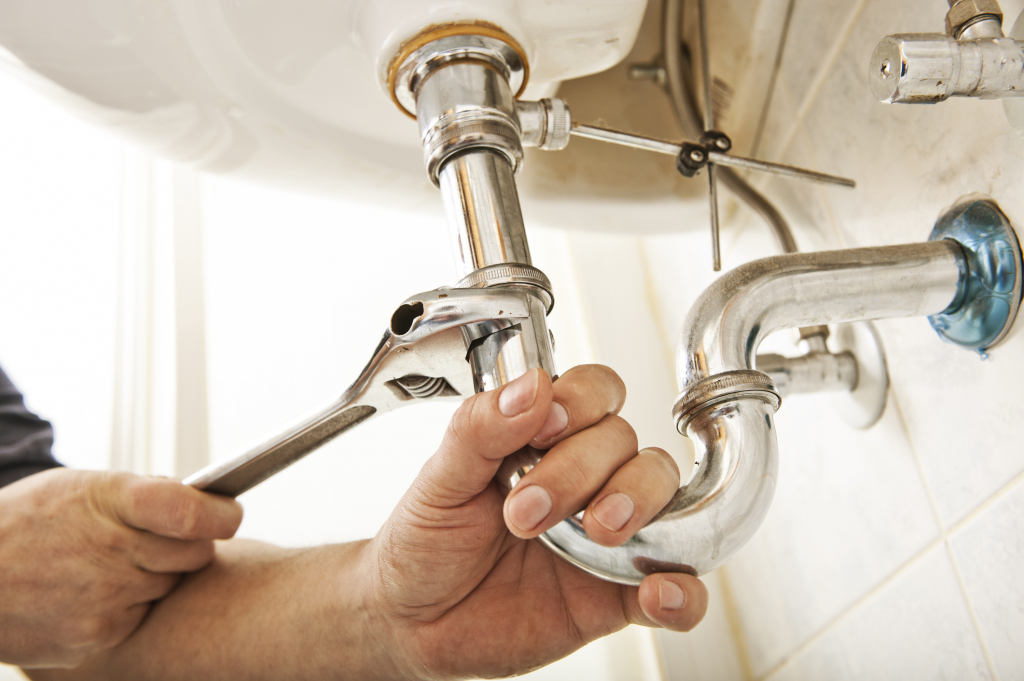 How Plumbers Do Leak Detection For A Home